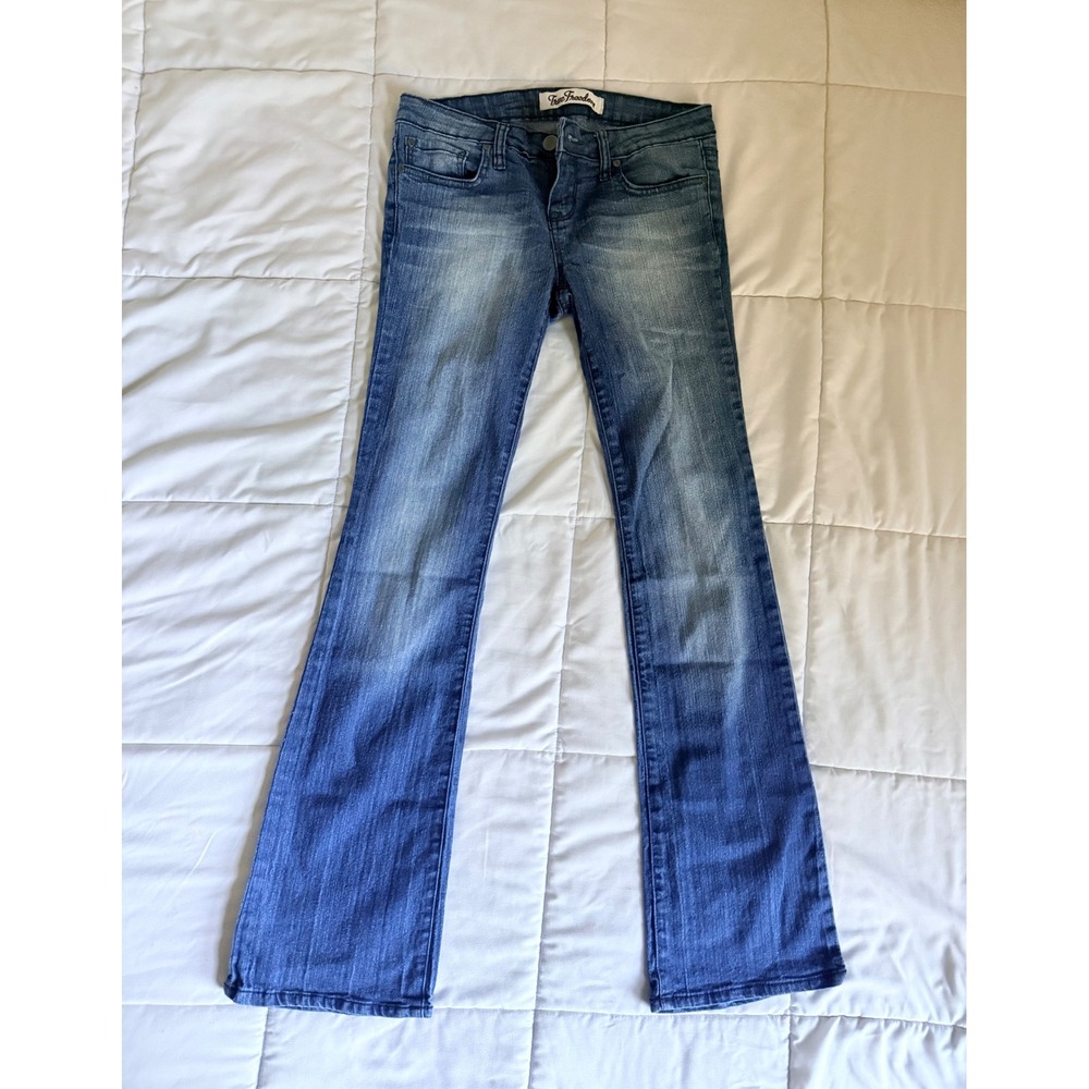 True Freedom Womens Bootcut Jeans Medium Wash Low Rise Flare Size 7 Regular